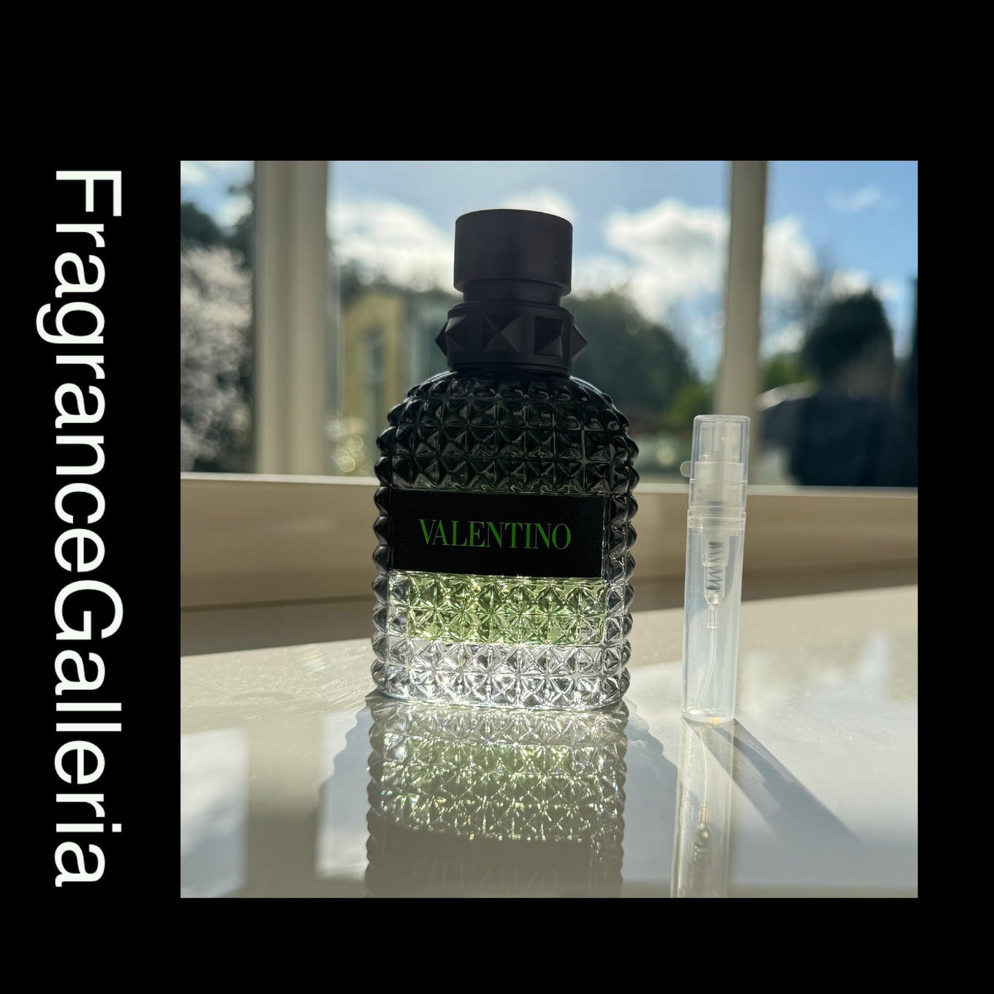 Valentino Uomo Born In Roma Green Stravaganza Sample - for men